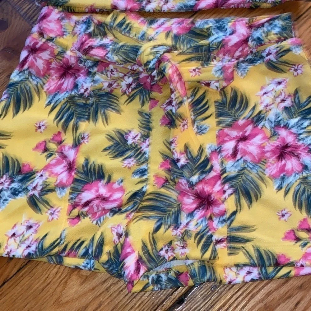 NO boundaries size 7/9 2pc suit nwt
